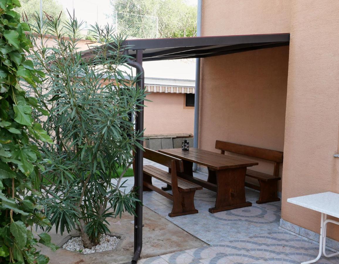 Apartman Nelamore - Krk Town, 300 Meters To The Beach Екстер'єр фото